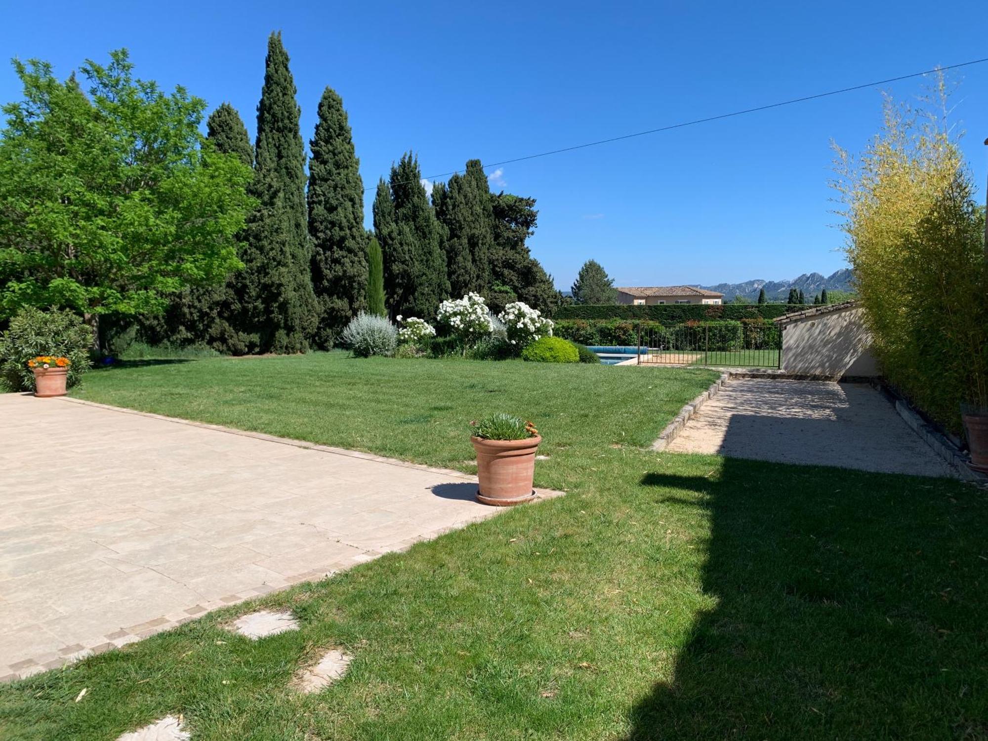 En Provence, Chez Stephanie Et Marcel Saint-Rémy-de-Provence 外观 照片